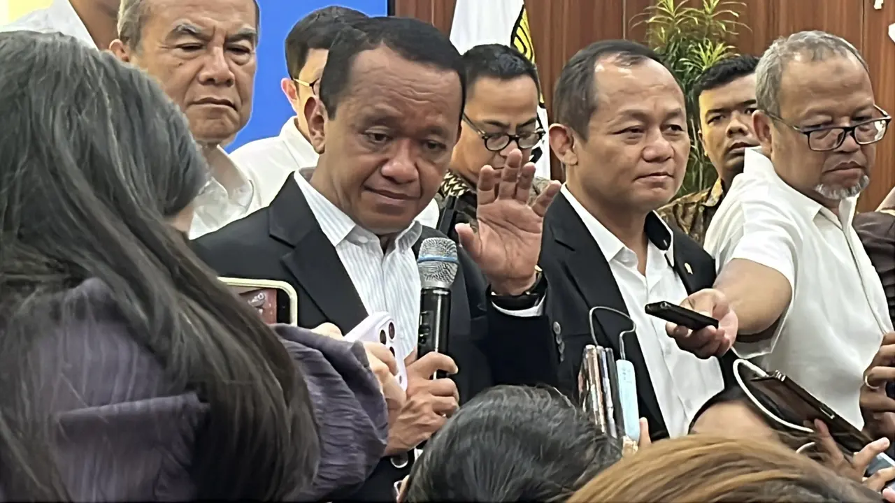 If Printable Bahlil Tegaskan Indonesia Tetap Hormati Kontrak Ekspor Gas ke Singapura ...